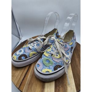 Donut Van's‎ Womans Size 5